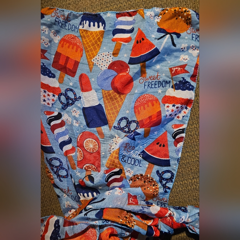Patriotic Red White & Blue Colorful Lightweight Patterned Scarf New With Tags - Picture 5 of 7